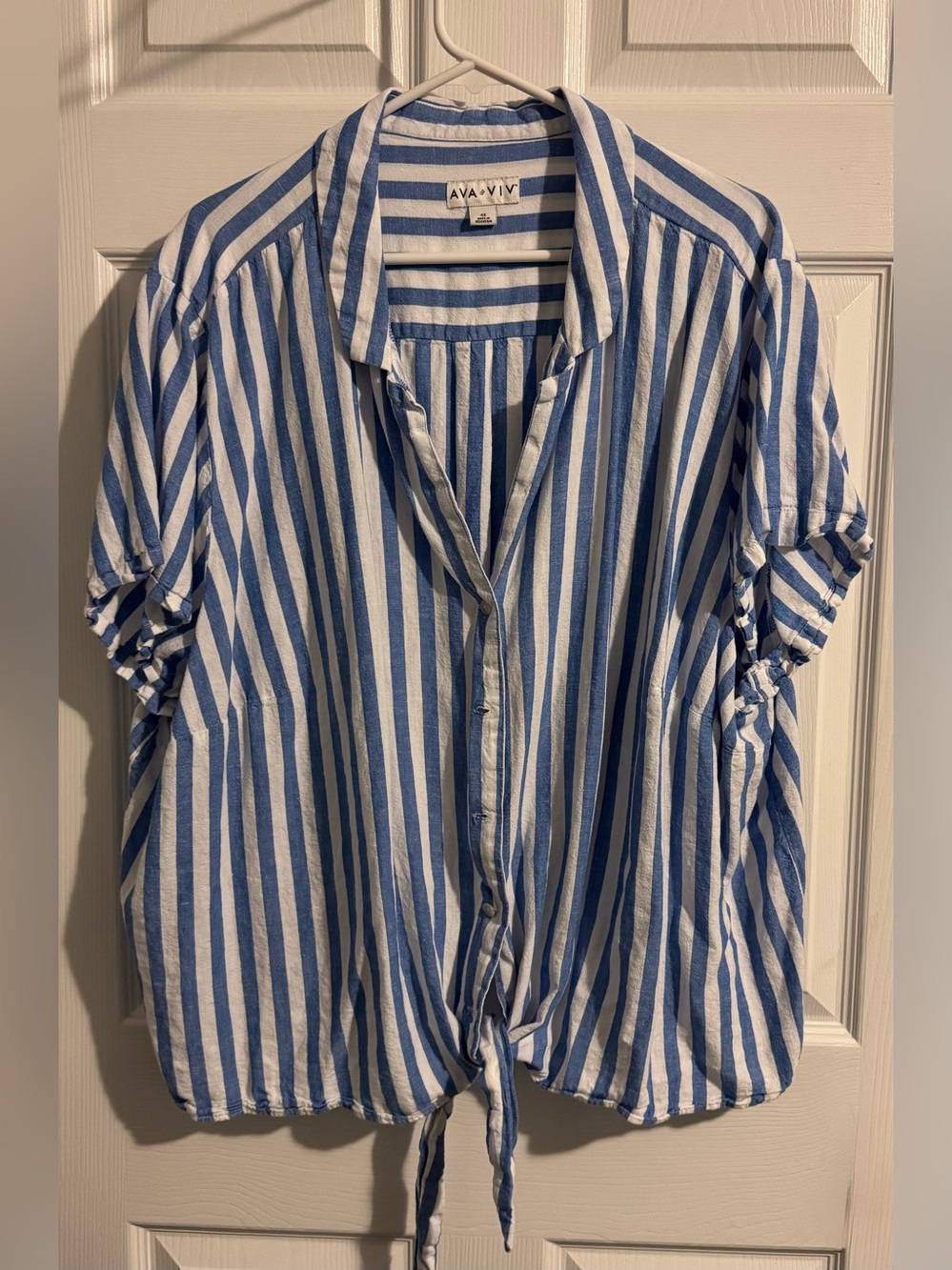 Striped Boxy Tie Front Top 4X Blue White